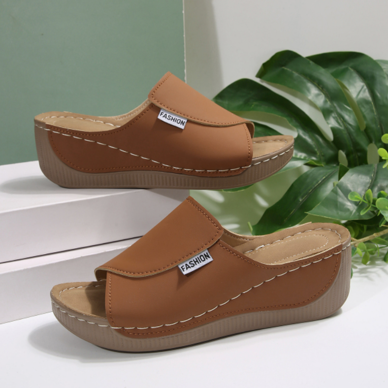 Valoria - Elegant and Comfortable Sandals
